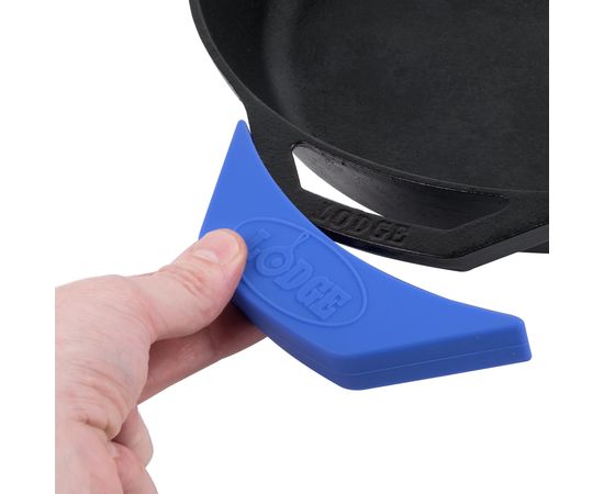 Перчатка-ухват в форме трапеции, голубая, силикон, Lodge, Цвет: Голубой, фото , изображение 3