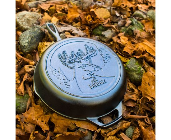 Сковорода чугунная круглая 26 см, L8SKWLDR, "Олень" серия Wildlife, LODGE, США, фото , изображение 4