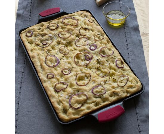 Противень с силиконовыми прихватами, размер: 27 х 40 см, материал: чугун, BW15BPA1, BAKEWARE, LODGE, США, фото , изображение 8