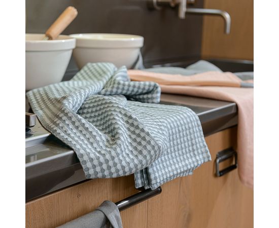 Набор вафельных кухонных полотенец серого цвета из умягченного хлопка из коллекции Essential, 50х70, Tkano, фото , изображение 7