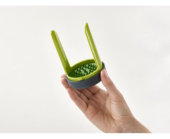 Терка спиралайзер с тремя лезвиями и контейнером для хранения Spiro, Joseph Joseph, фото , изображение 5