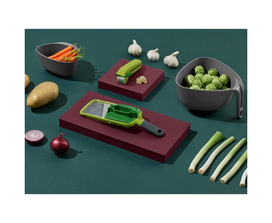 Терка с держателем для продуктов Mandoline зеленая, Joseph Joseph, фото , изображение 5