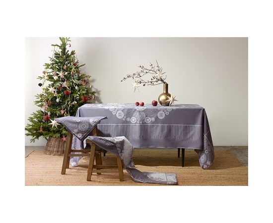 Салфетка из хлопка фиолетово-серого цвета с рисунком Ледяные узоры, New Year Essential, 53х53см, Tkano, фото , изображение 4 Салфетка из хлопка фиолетово-серого цвета с рисунком Ледяные узоры, New Year Essential, 53х53см, Tkano, фото , изображение 4