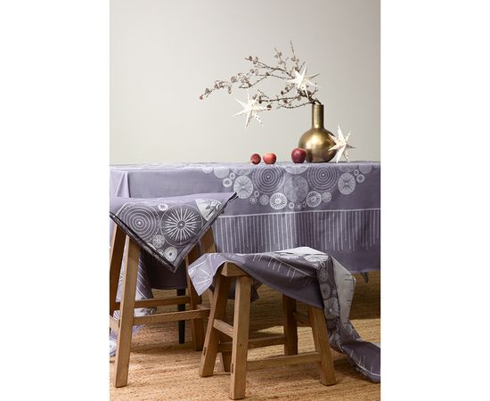 Скатерть из хлопка фиолетово-серого цвета с рисунком Ледяные узоры, New Year Essential, 180х260см, Tkano, фото , изображение 2