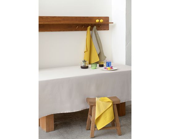 Набор из двух кухонных вафельных полотенец  бежевого цвета из коллекции Essential, 50х70 см, Tkano, фото , изображение 2